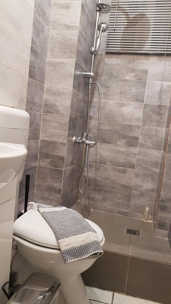 Palette Apartment Carmine - Athens Center, 6 Bd, 3 Bath Buitenkant foto