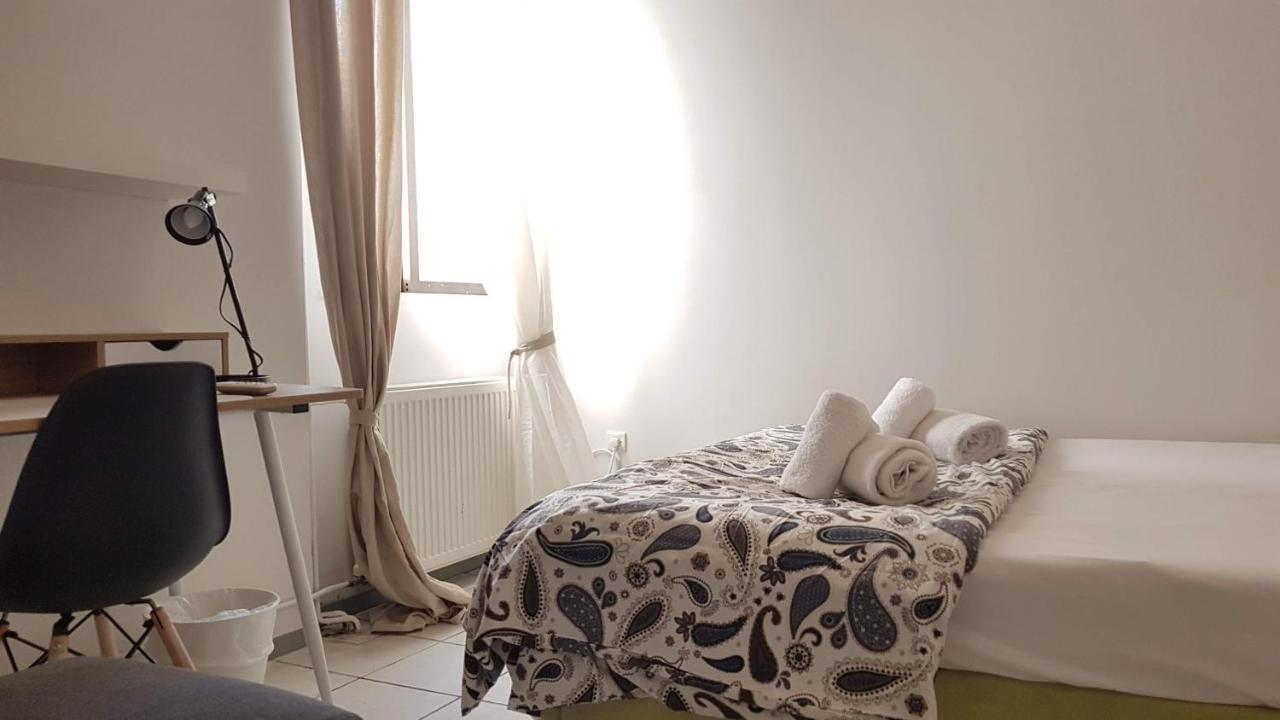 Palette Apartment Carmine - Athens Center, 6 Bd, 3 Bath Buitenkant foto