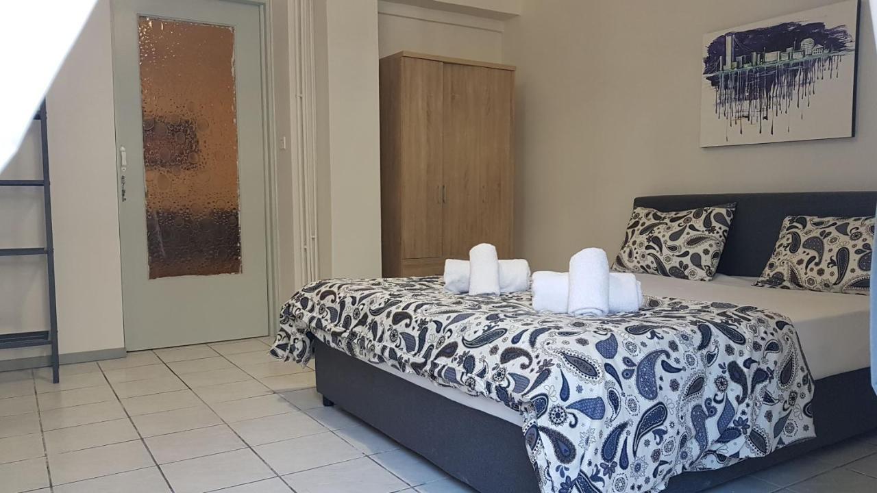 Palette Apartment Carmine - Athens Center, 6 Bd, 3 Bath Buitenkant foto